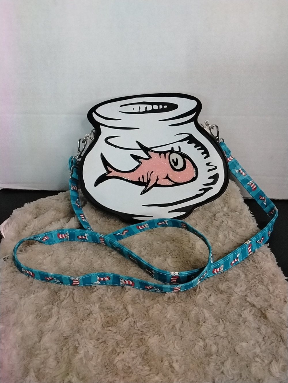 Dr. Suess Cat in the Hat Fishbowl Purse Crossbody Bag With Strap. VERY CLEAN.